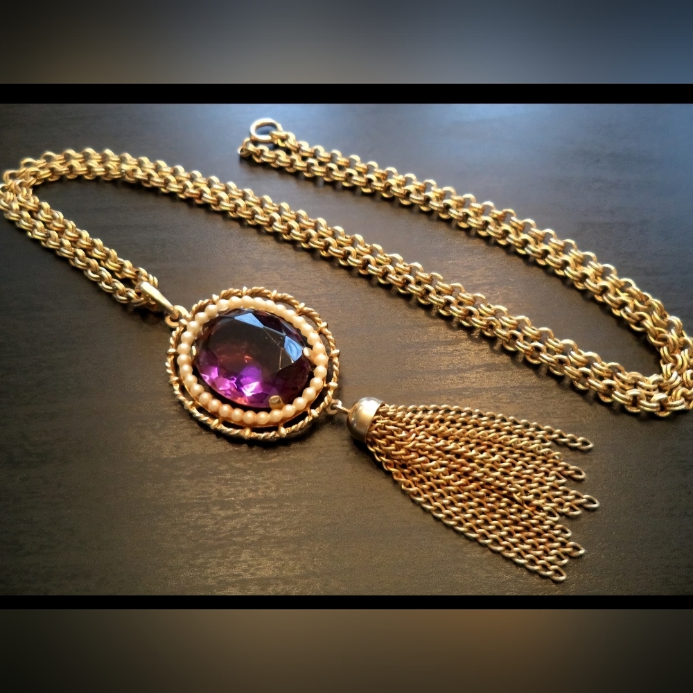 AVON AMETHYST GLASS & PEARL 28" NECKLACE VTG